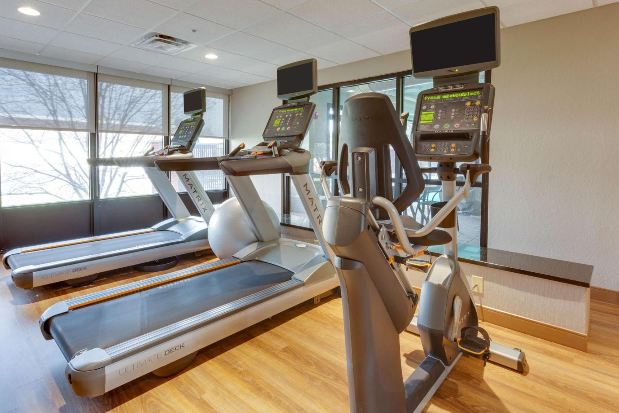 Drury Inn & Suites Overland Park Ngoại thất bức ảnh